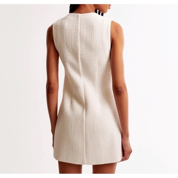 Abercrombie & Fitch The Mara Tweed Vest Mini Dress Ivory Size Medium  Old Money - Picture 2 of 9
